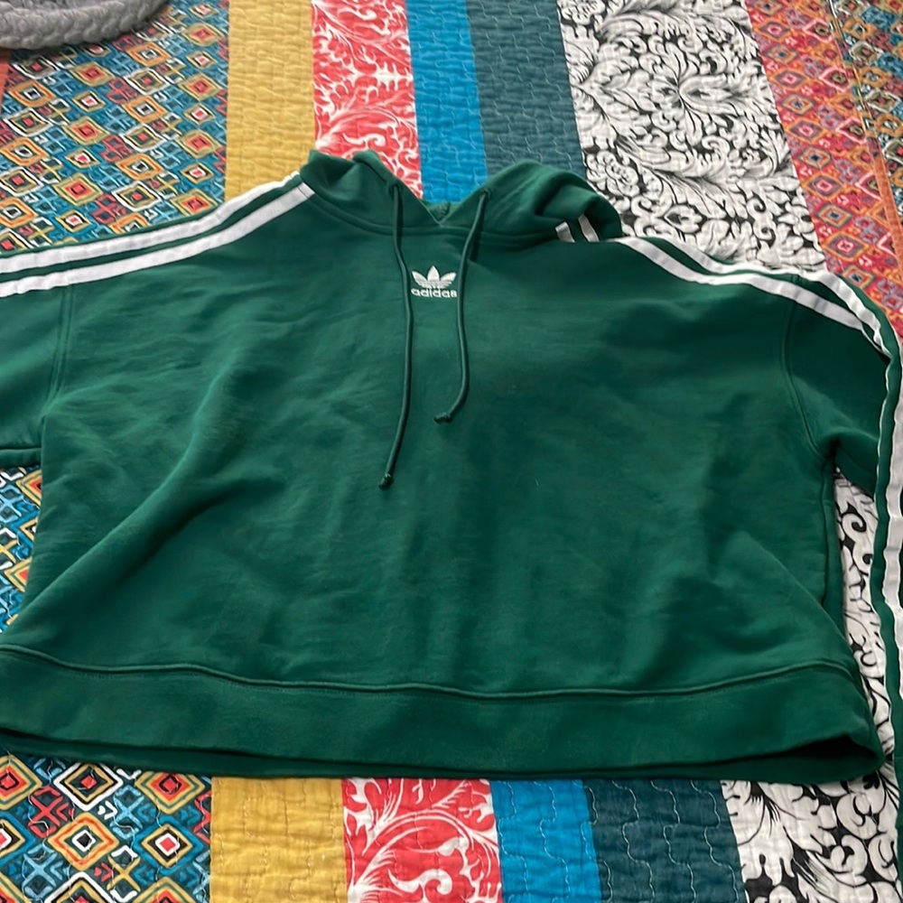 Cropped green adidas sweatshirt